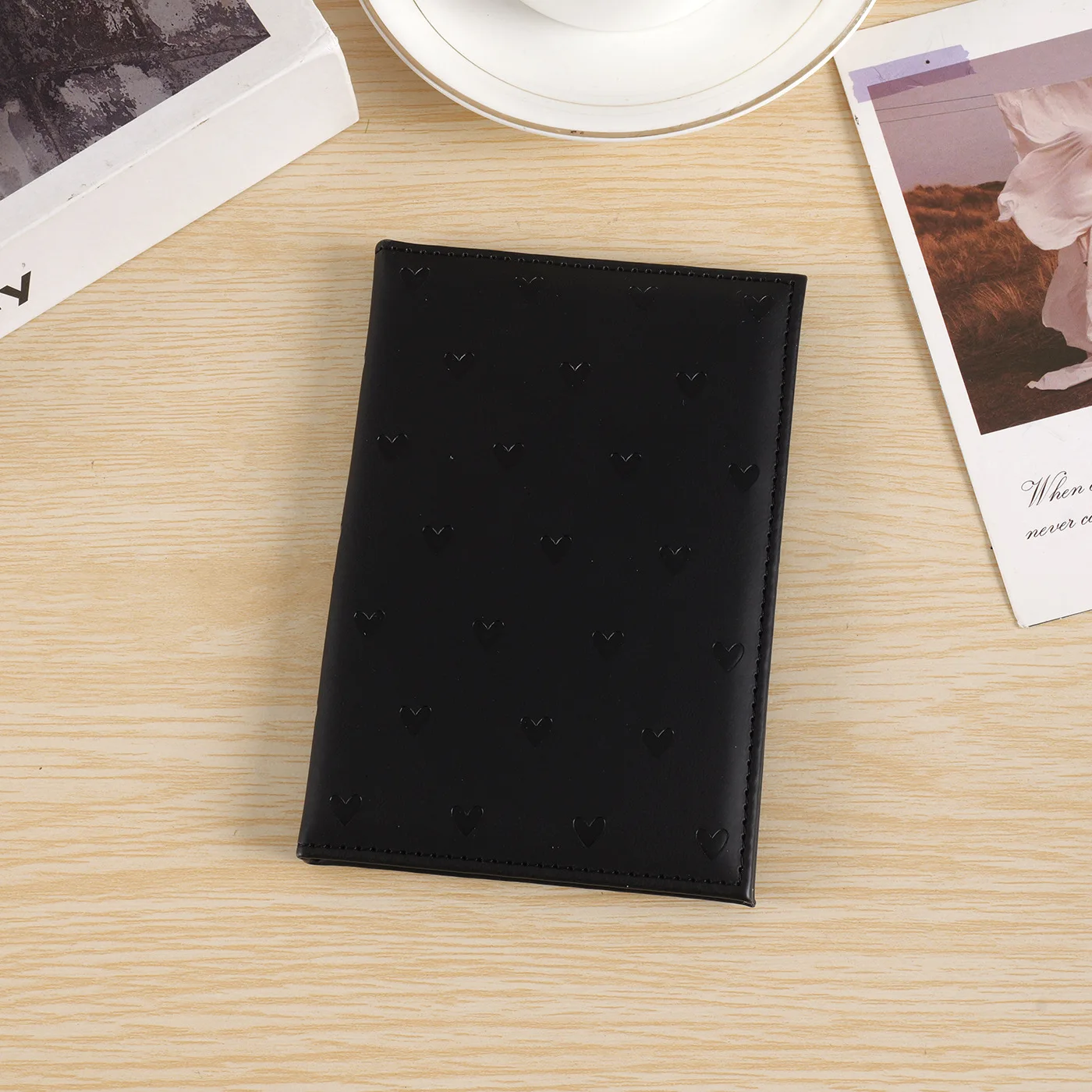 Chic Heart Print Passport Wallet – Stylish Leather Travel Accessory