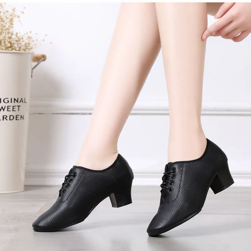 Latin Dance Shoes For Women Adults Anti-skid Soft Sole Square Dance Leather Social Modern Dance Shoes Full Of Air Holes Sneakers