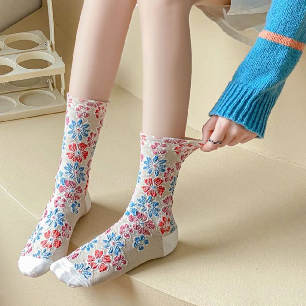 5 Pair Korean Style Women Socks Print Flower Kawaii Socks Female Autumn Winter Long Sokken Cotton Comfortable Fashion Foot Sets
