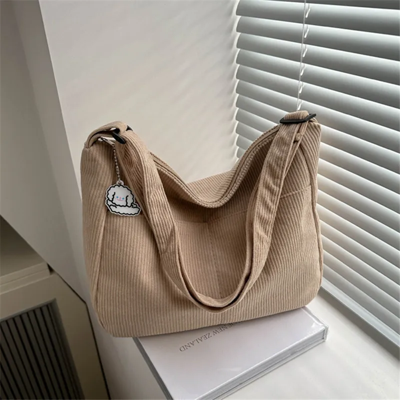 Fashionable Literary Trend Single Cross Body Bags, Student Casual Version Simple Dumpling Shoulder Bag, Suitable for Daily Use