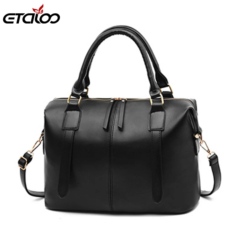 Women Shoulder Bag Female Vintage Cheap Women Handbag Lady Small Crossbody Bags Leather Rivet Doctor Bag Square Style Totes