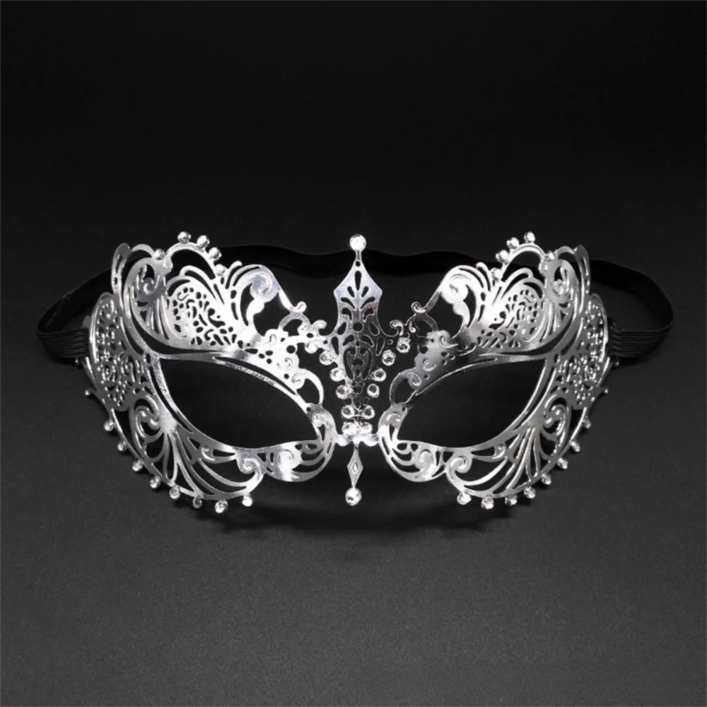 Neue Vintage Halbgesichtsmaske Spitze Metall Elastische Bänder Maskerade-Partymaske Ausgehöhlte Diamantbesetzte Prinzessinnenmaske – Detail 3