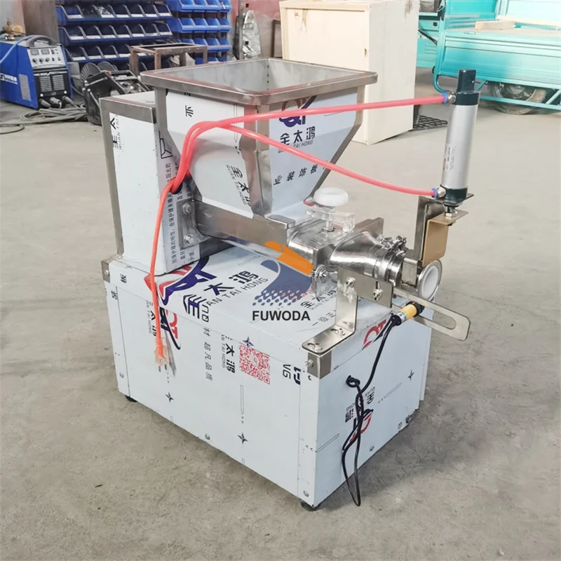 Small Industrial 10 450g Bread Dough Cutting Machine Automatic Dough Extruder Dough Dividing