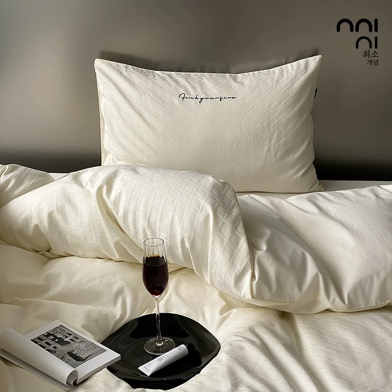 �ּ����� �϶�� ȭ��Ʈ | 60 ���� ���� ��ȭ 4 ������ ħ�� ��Ʈ ������ ������ ���� ���� ���� ��ư �̺� Ŀ��