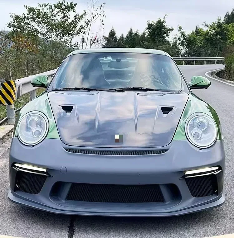 送料込み　ポルシェ　911 フロントバンパー　99150531102 正規品】ポルシェ 996 911 後期 純正 フロントバンパー ホワイト
