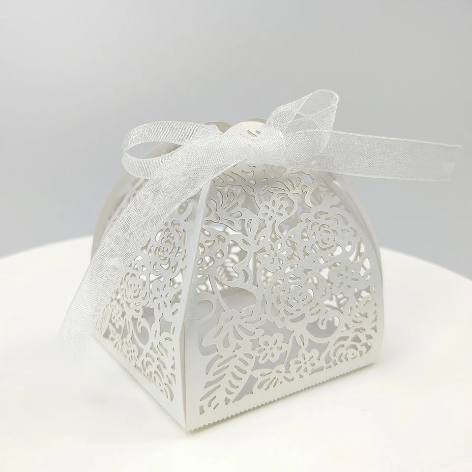 10 Uds. Cajas de recuerdos huecas cortadas con láser de flores de rosas,  cajas de dulces de regalos dorados y blancos con cinta para suministros de  fiesta de Baby Shower de boda -, image size:960x960