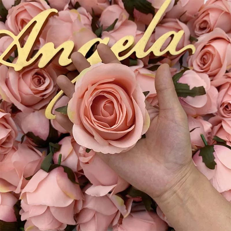 6 pezzi di rose rosse artificiali a cinque teste, per sfere di fiori fai-da-te, pareti di fiori, archi e decorazioni di matrimoni. Possono essere disposti per mazzi di fiori e sfere di