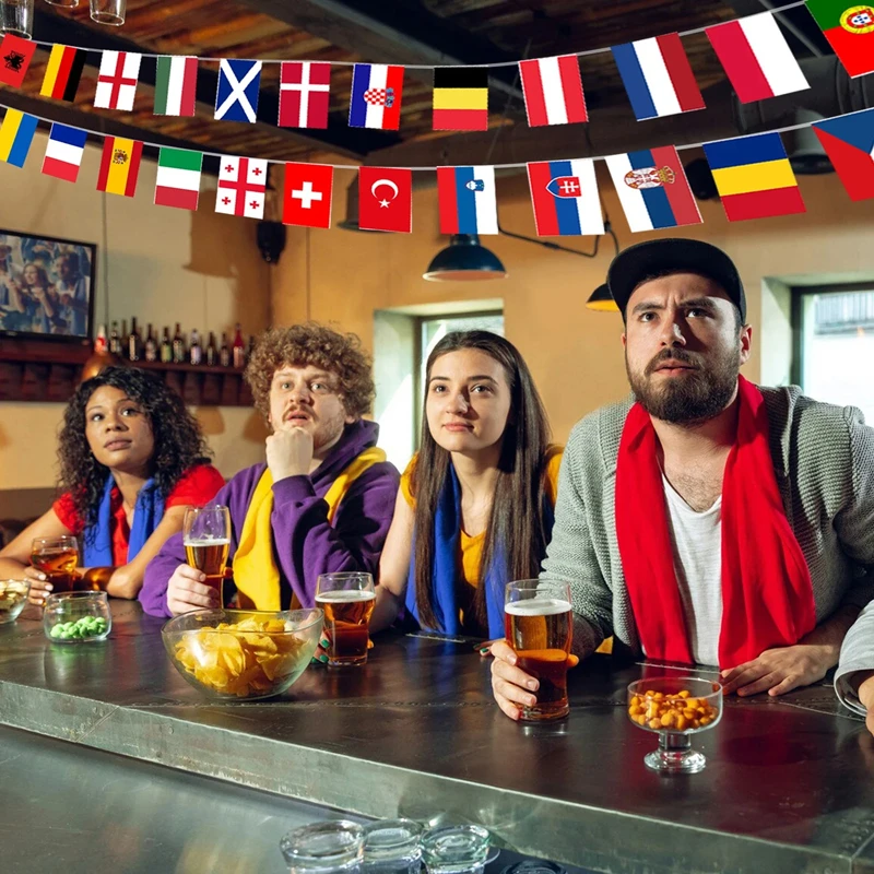 Catena Per Bandiere Del Campionato Europeo 7,5 M/9,5 M