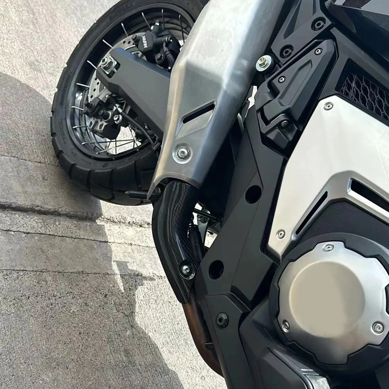 XADV750 Motorcycle Exhaust System Middle Connection Pipe Heat Shield Cover Guard XADV 750 For Honda X-ADV750 Real Carbon Fiber motorcycle accessories motorcycle exhaust muffler