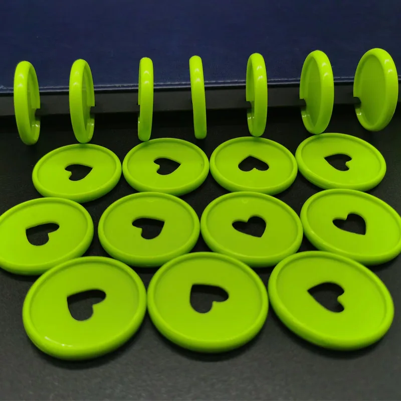 Рисунок 2 - Пластиковые переплетные кольца для блокнотов