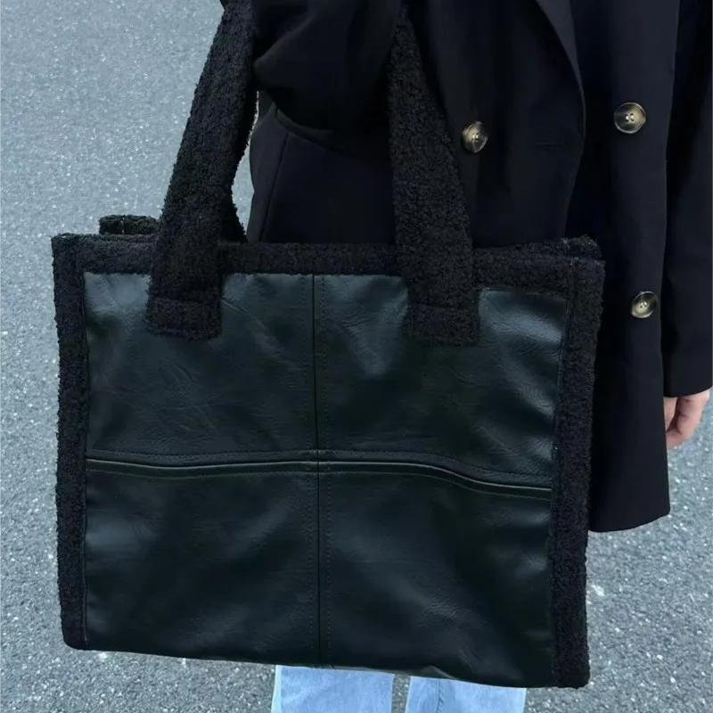 Retro Panel Faux Shearling Tote Bag Women Plush Leather Large Capacity Shoulder Bags Ladies 2025 New Autumn Winter Crossbody Bag