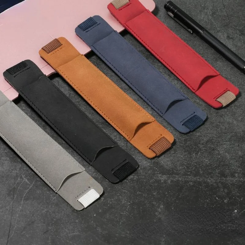 Рисунок 2 - Коричневый ретро чехол для карандашей