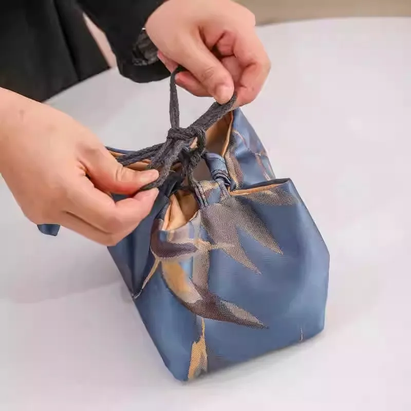 Travel Tea Set Bag -Portable Pouch for 1 Teapot & 2 Cups, Waterproof Tea Ware Storage, Multi-purpose Organizer for Gongfu Tea ﻿