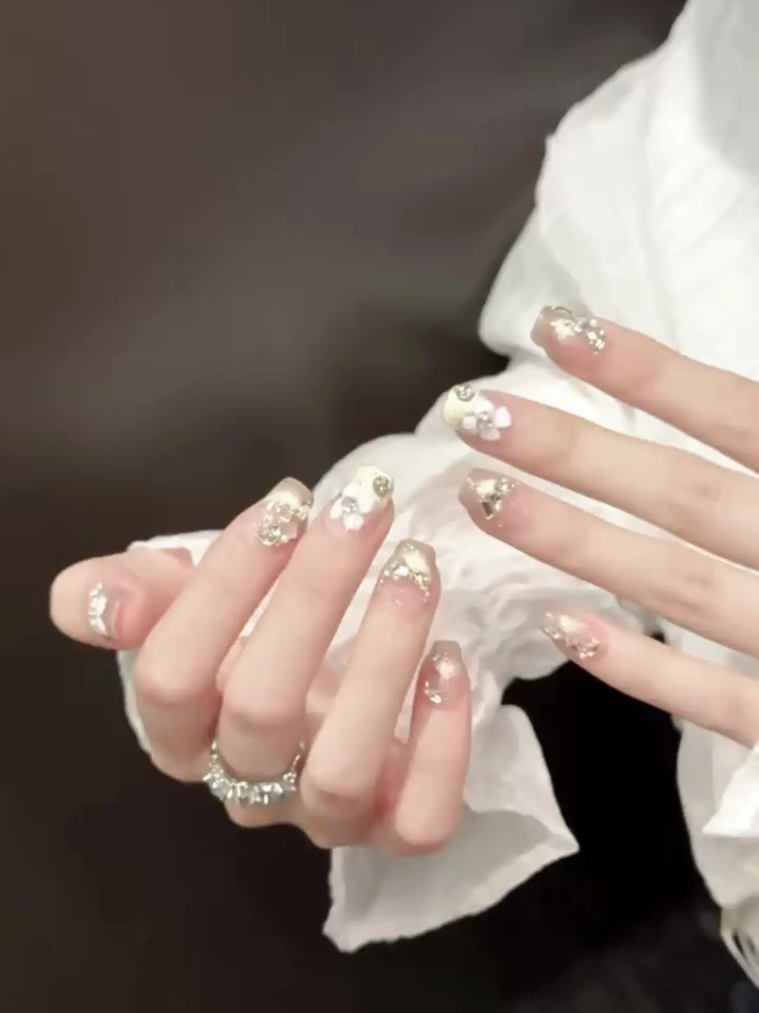 10 шт. милые накладные ногти ручной работы с цветком глянцевые алмазные полное