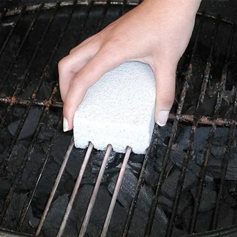 Home Outdoor Barbecue Cleaning Brick Baking Tray Tool Heat-resistant Cleaning Brick Baking Tray Floating Stone Brush