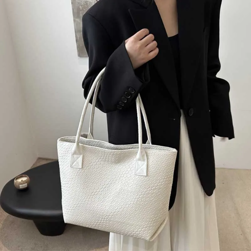 New Luxury Women's Tote Bags Large Capacity Crocodile Pattern Handbags Daily Commuting Shoulder Bag Clutch Purse Bolso Mujer