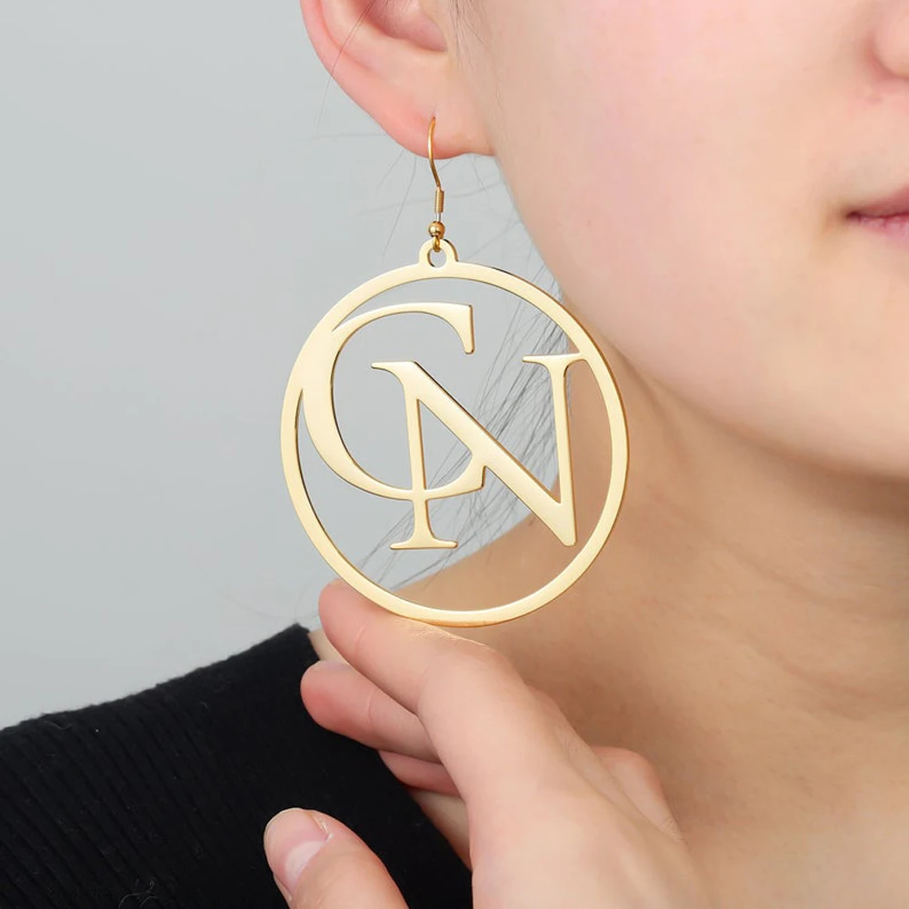 Louis Vuitton Louise Hoop Earrings - Gold-Tone Metal Hoop