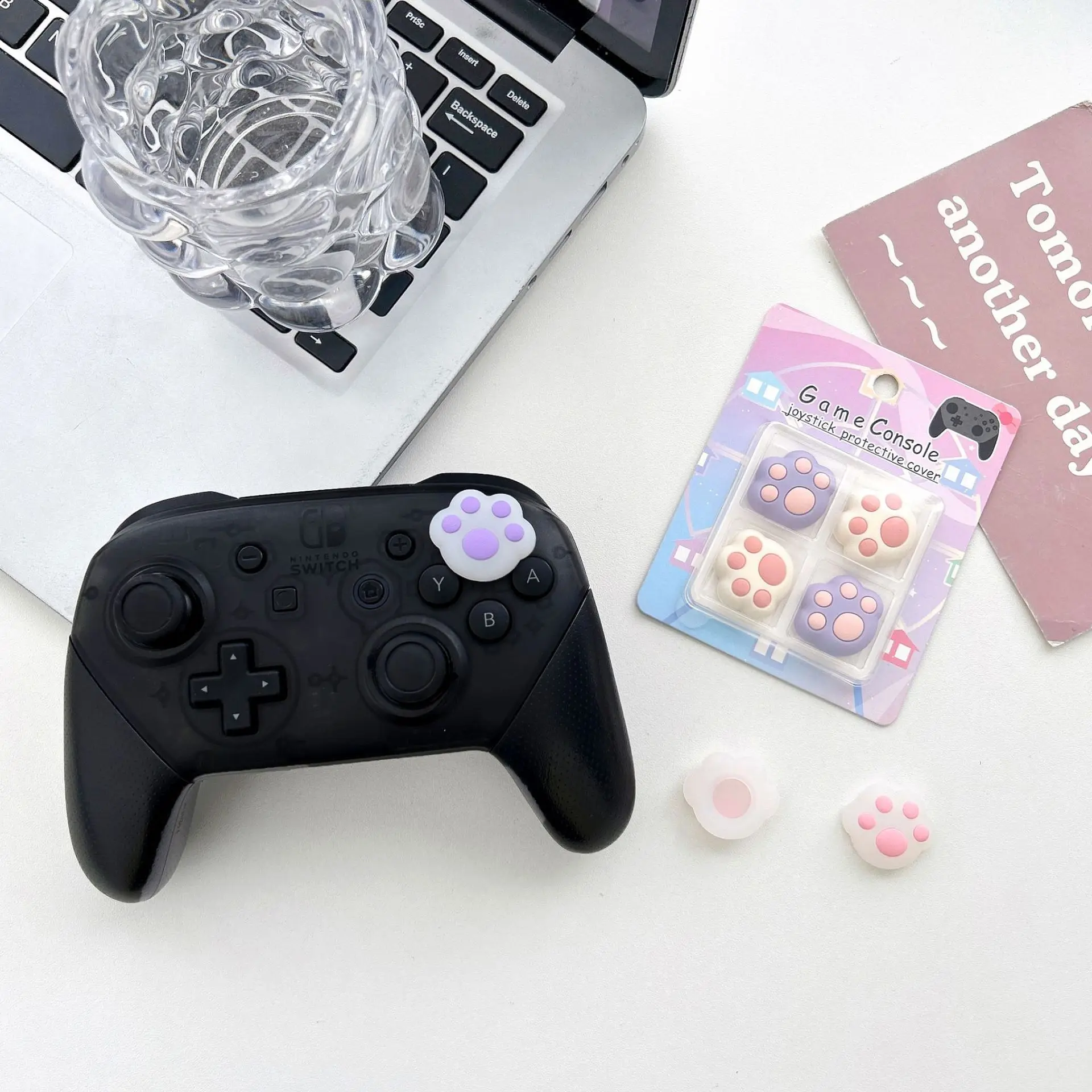 Set de 4 Grips de Silicona de Colores para Joysticks (PS5 y Switch Pro) S36a48aace28c4295b987a5ec2ff42533x
