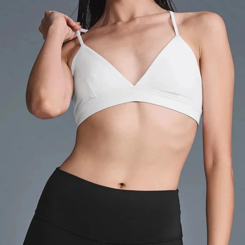 YOGA Bra for Women Naked Feeling Strappy Padded Sports Bras Fitness Workout Top Criss Cross Back Yoga Sports Bras No Steel Ring 2