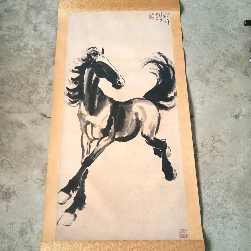 pintura-de-desplazamiento-antigua-papel-xuan-vintage-de-alta-imitacion-caligrafia-antigua-y-pintura-al-por-mayor-xu-luhong【caballo-galopante