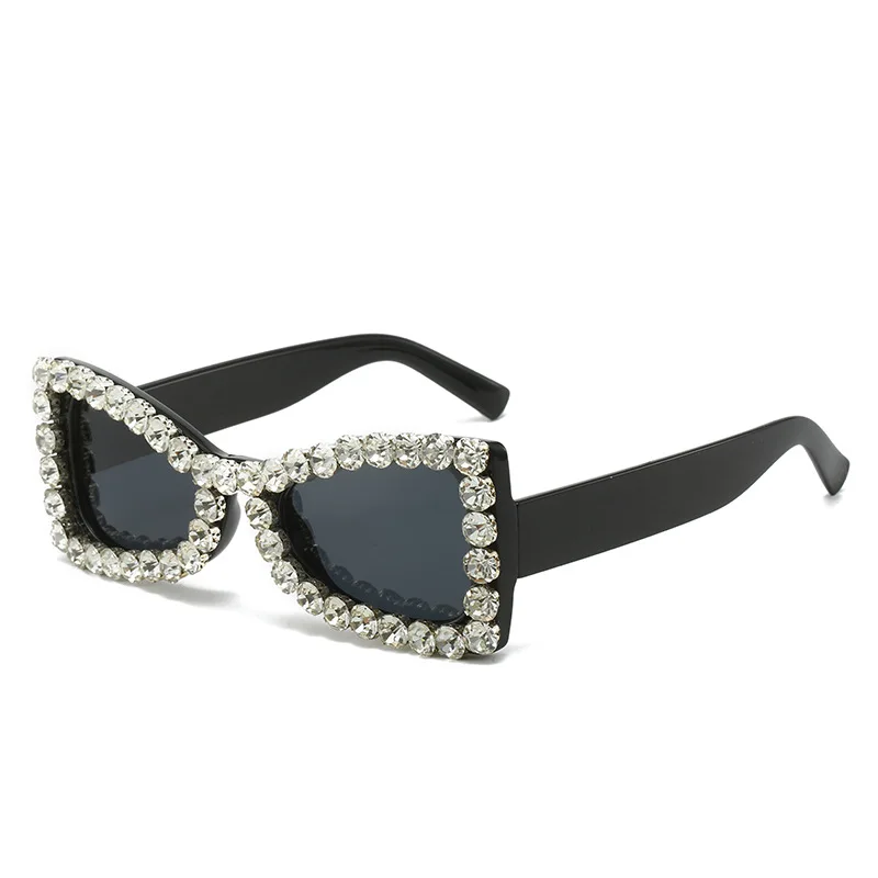 2023 new butterfly rhinestone sunglasses European and American personality triangle diamond shining dance party hip hop sunglass