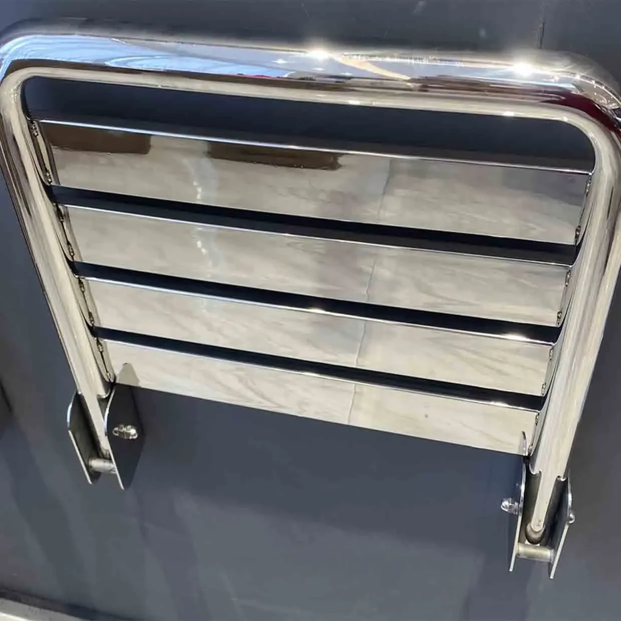 High-quality 304 Stainless Steel Shower Folding Seat Bath Shower Wall Chair Bathroom Stool Household Wall Mounted Bath Chair 4