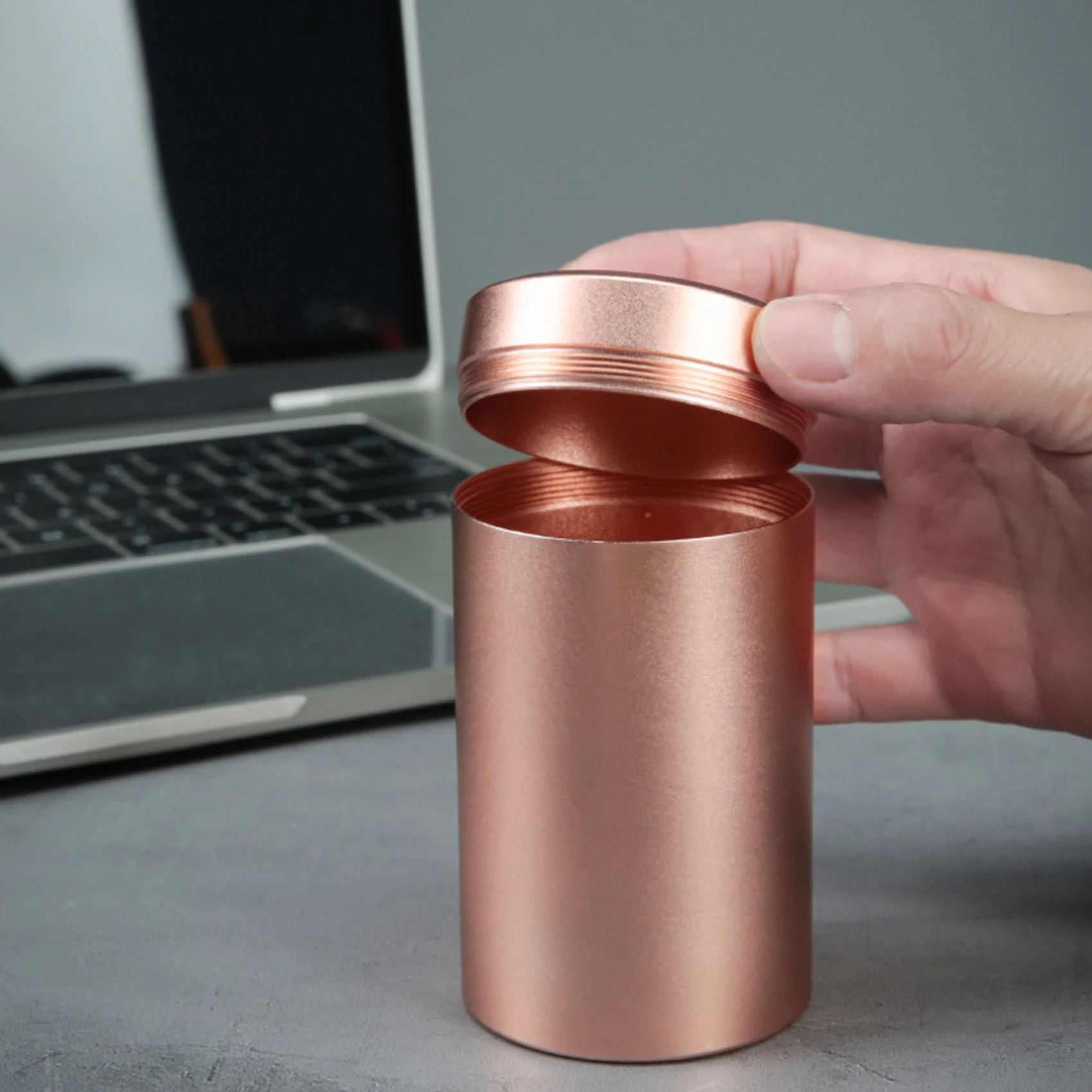Tea Can Travel Portable Sealed Jar Metal Mini Storage Box Moisture-proof Solid Color Nut Candy Jars Food Storage Container