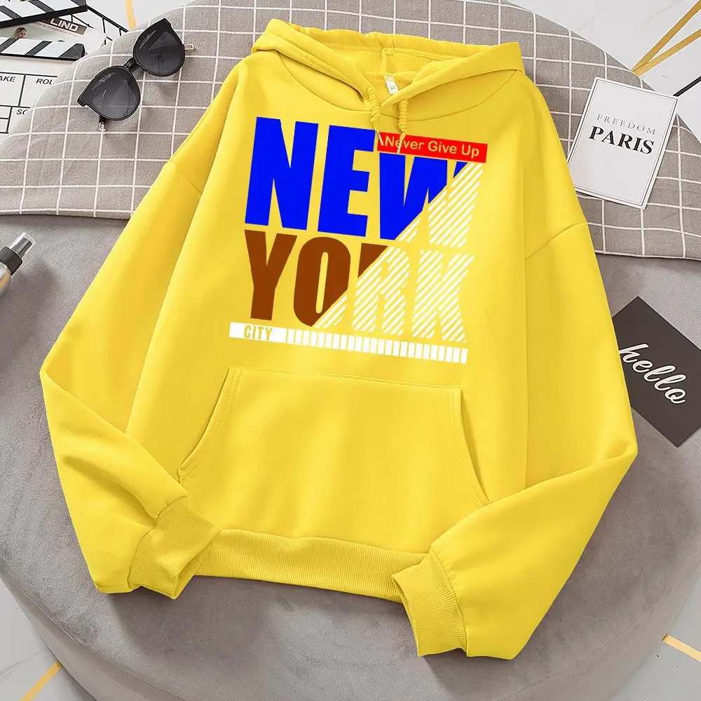 

Never Give Up New York City Street Hip Hop Women Hoody Autumn Hip Hop Sweatshirt Street Casual Hooded Fleece Loose Sportswear
