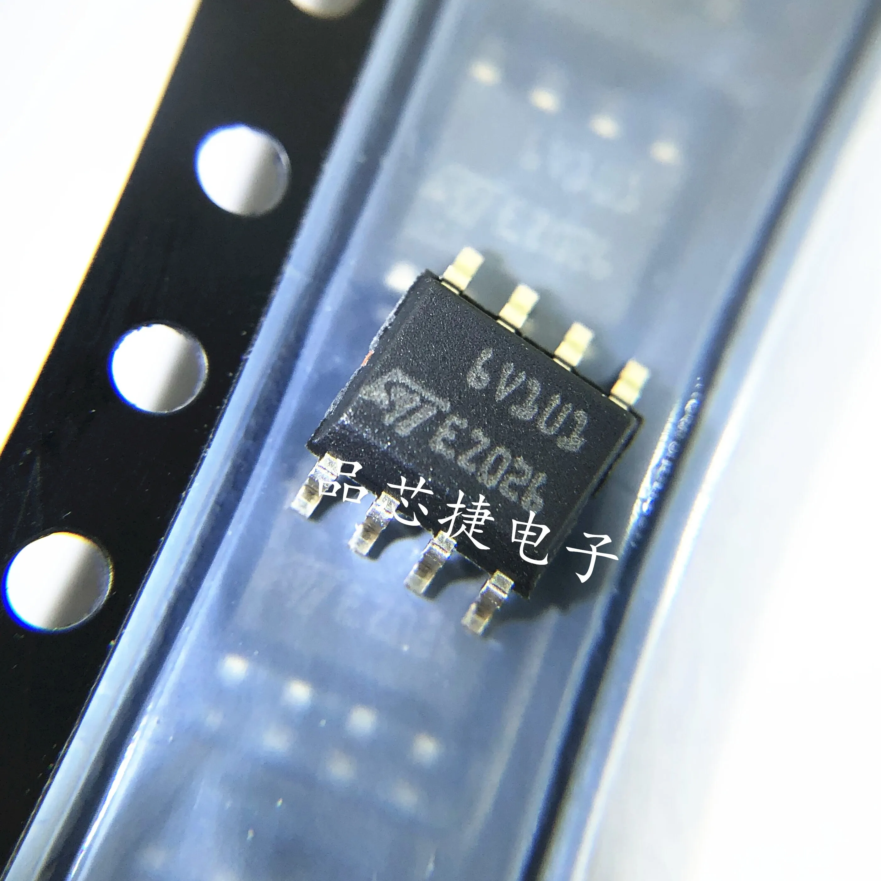 

5 шт./лот ITA6V1U1RL маркировка 6V1U1 SOIC-8 Transil Array для защиты линии передачи данных