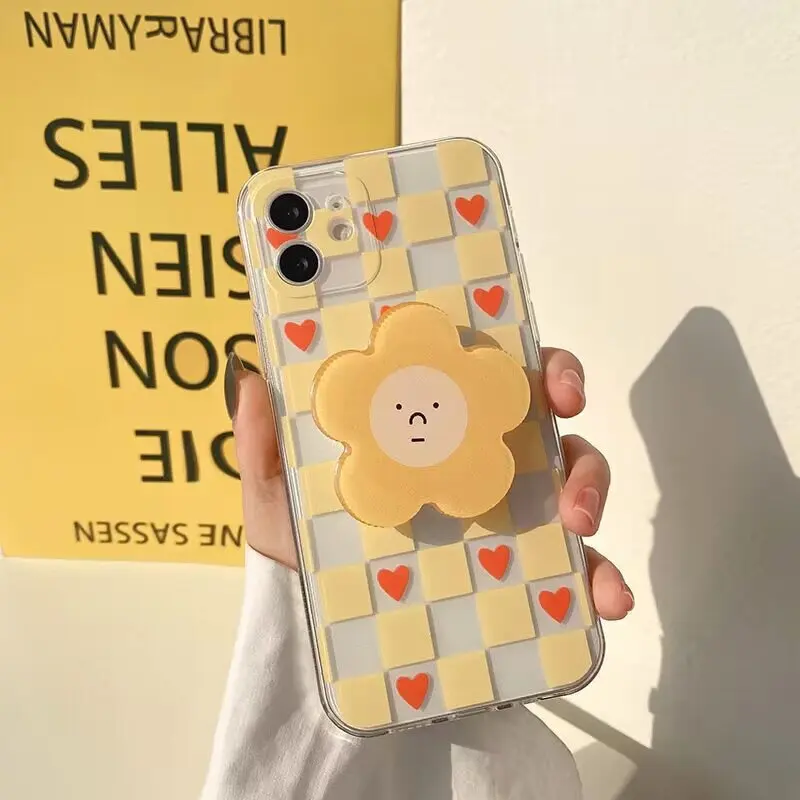 Daisy Flowers Holder Phone Case - INS Smile Collection
