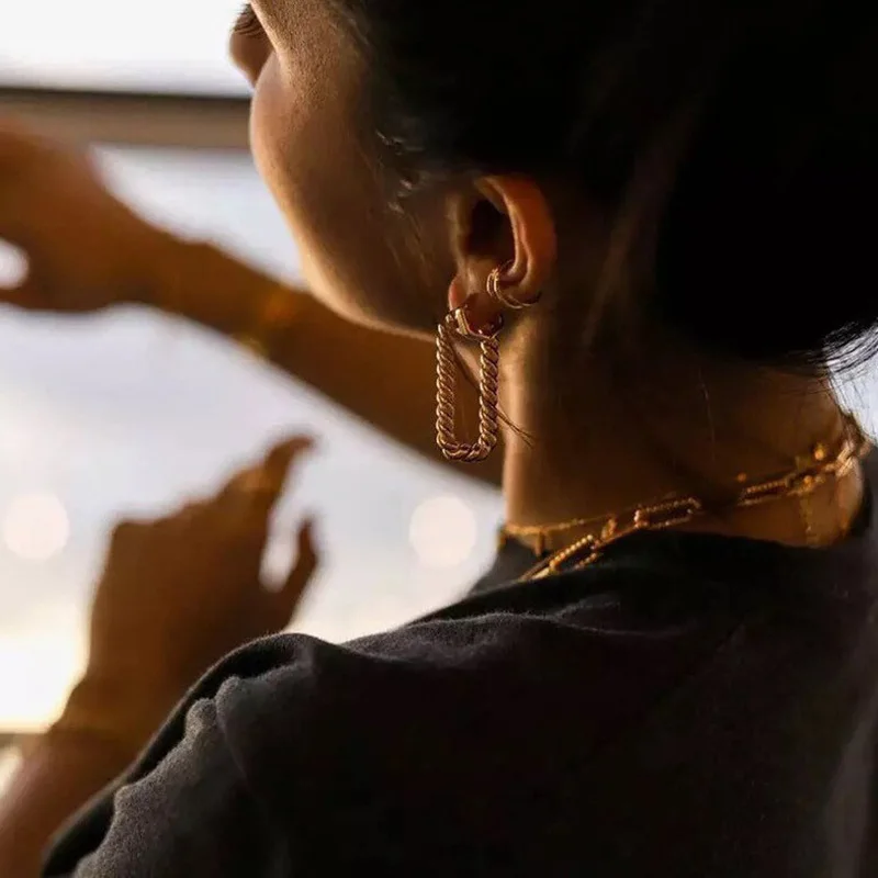 Classics Geometric Square Twisted Huggie Hoop Earrings for Women Gold Plated Metal Stainless Steel Big Ear Buckle Retro Jewelry