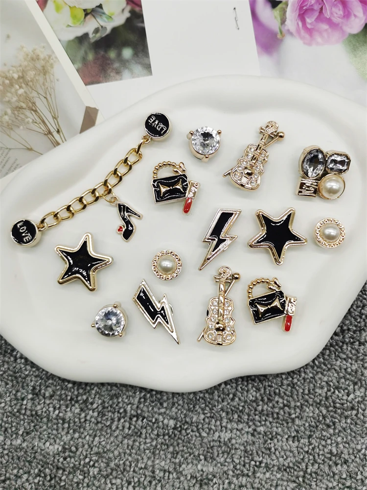 14-teiliges Set Harz-Blitz-Handtaschen-Schuh-Charms Zubehör Schleife Geige Schuhschnallen Dekorationen Kette High Heels Clogs Schuhclips – Detail 4