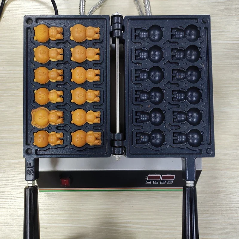 Commercial Use 12 Pieces 3D Little Bear Shape Waffle Maker Cartoon Waffle Maker Bear Waflera Machine 2400W 5