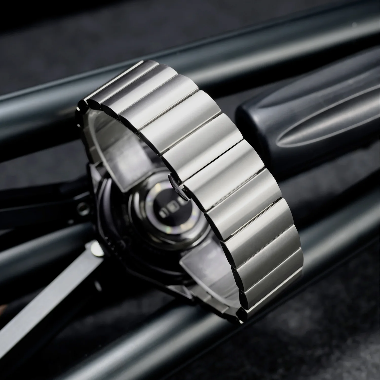 Premium 22mm Titanium Wristband Replacement Bracelet