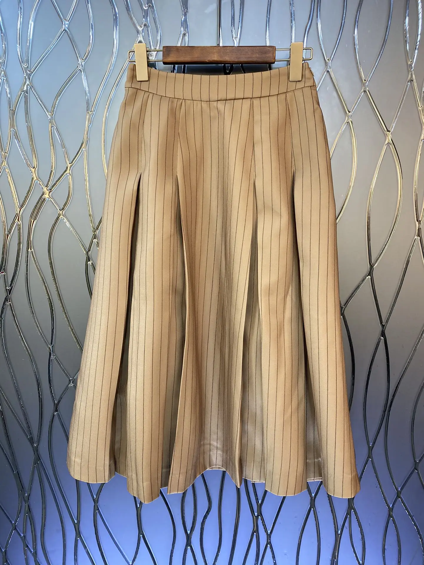 

2023 Autumn/Winter Fashion New Women's Clothing Striped Pleated Skirt 0912