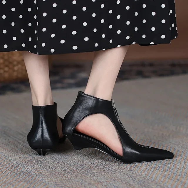 Sandales d'été en cuir véritable pour femmes, chaussures à bout pointu et à talons bas, sandales modernes à bout/talon, grande taille, nouvelle collection 1