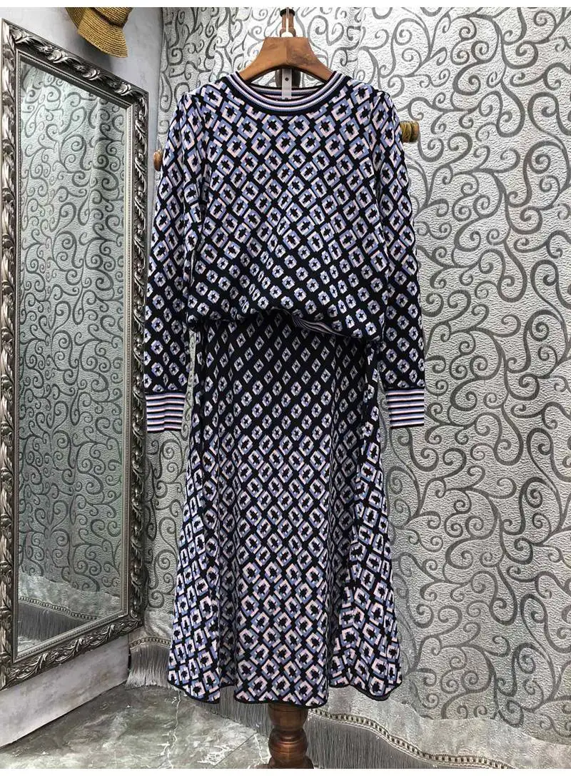

Top Quality Women's Set 2022 Autumn Winter 2 Piece Sweater Set Ladies Vintage Patterns Knitted Pullovers+Long Knitted Skirt Set