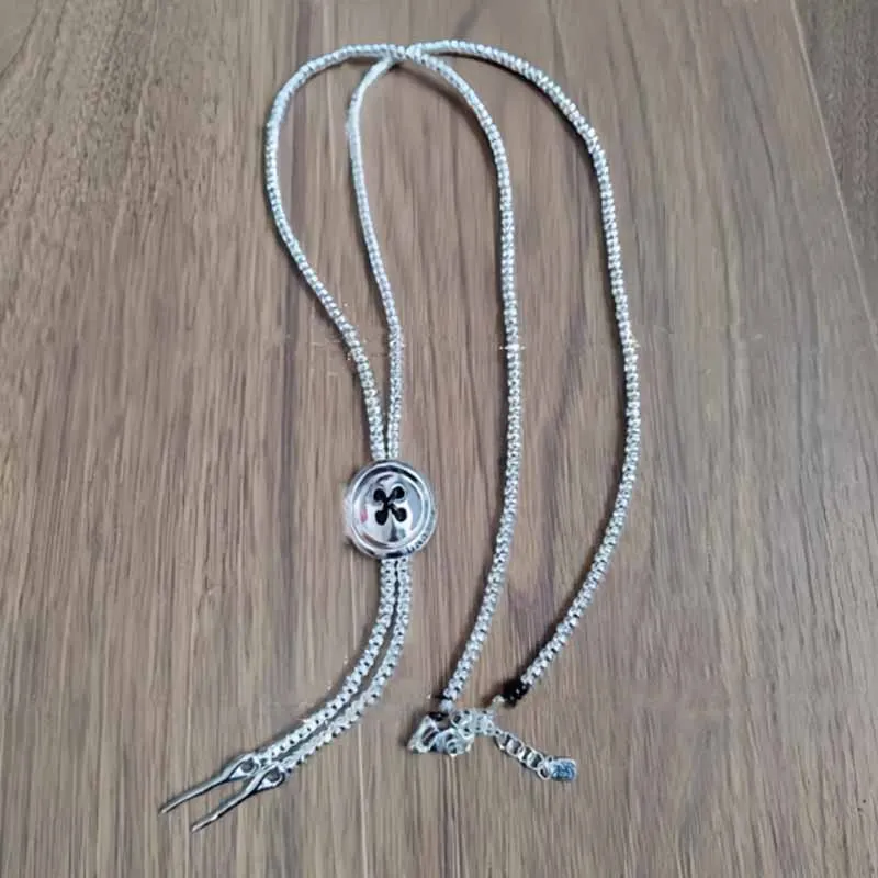 2024 Selling Exquisite High Quality UNO DE 50 Fashion Classic 925 Necklace Jewelry Romantic Holiday Gift 2