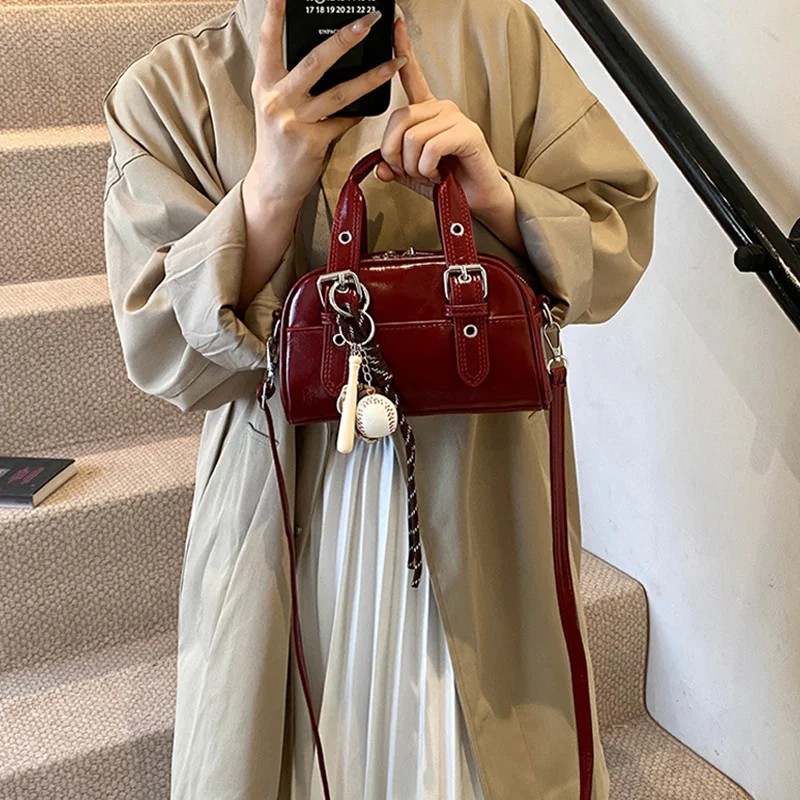 Retro Fashionable Women's Handbag New Quality Small Crossbody Pillow Bag Stylish Versatile Shoulder Shell Bag