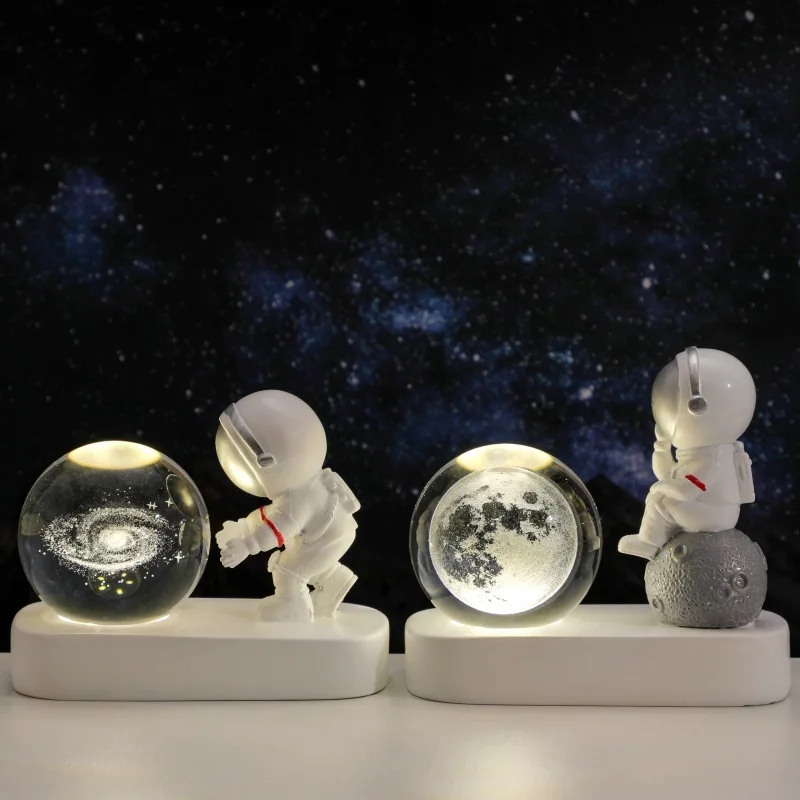 Creative 3D Astronaut Crystal Ball Led Night Light for Children Bedroom Planet Space Solar System Lamp USB for Christmas Kid Gift