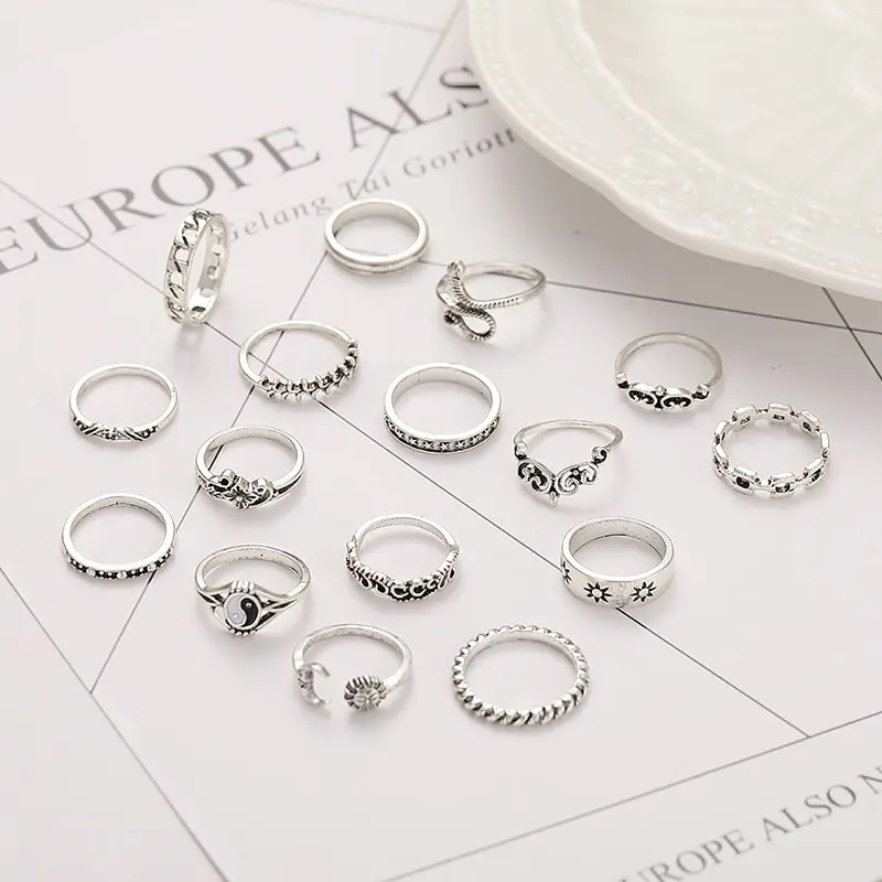 Ring Set Chain Ring Finger Ring 16Pcs Fashion Punk Gothic Butterfly Snake Chain Ring Set Women Trend Style Temperament Personality Jewelry