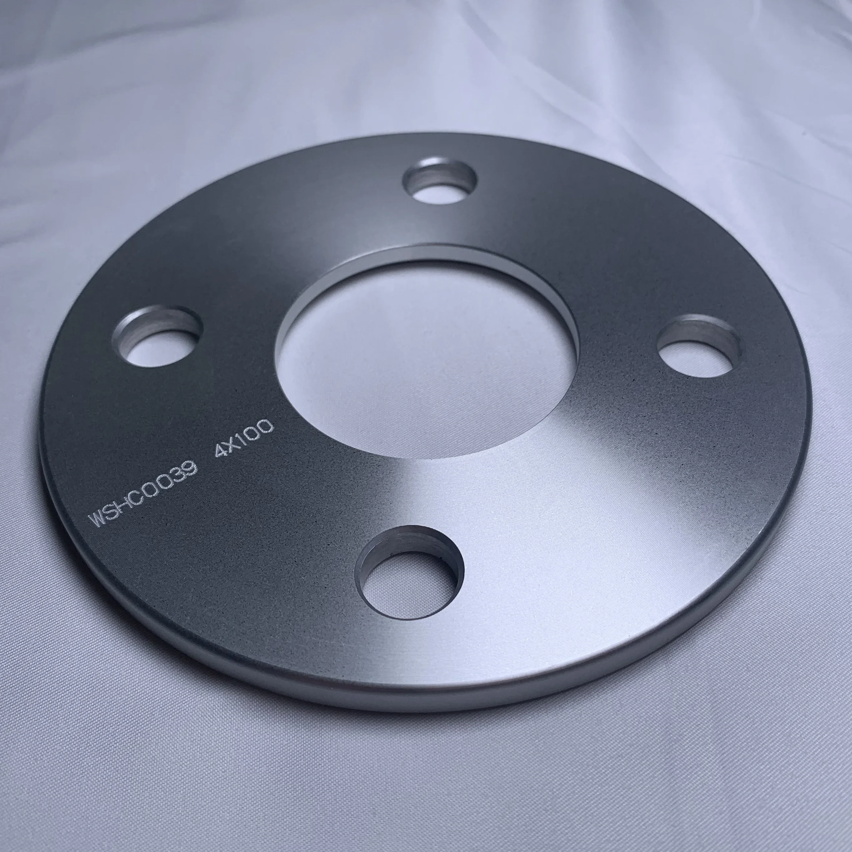 2pcs 5mm Wheel Spacers Adapters PCD 4x100 Center Bore 54.1mm