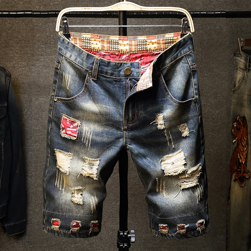 Men's Ripped Short Jeans - Wash Effect