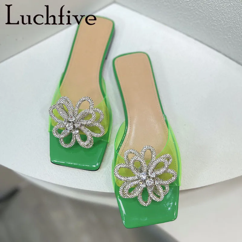 

2022 New PVC Crystal flower Flat Slippers Bling Bling Peep Toe Mules Woman Brand Designer Casual Party Shoes For Summer Mujer