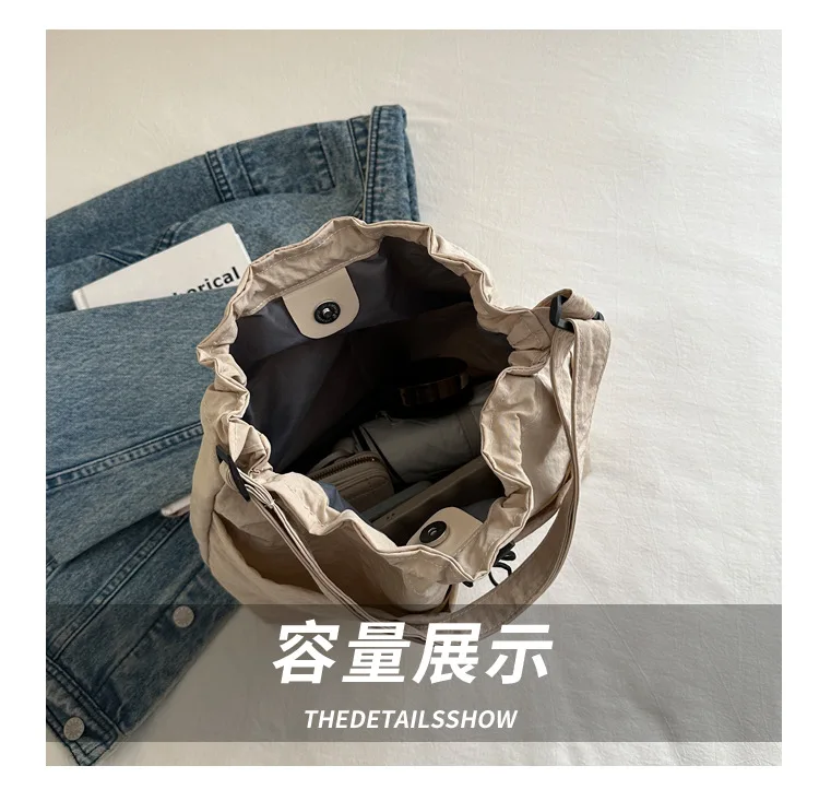 2024 New Large-capacity Waterproof Nylon Cloth Drawstring Pleated Shoulder Bag Travel Leisure Crossbody Bucket Bag