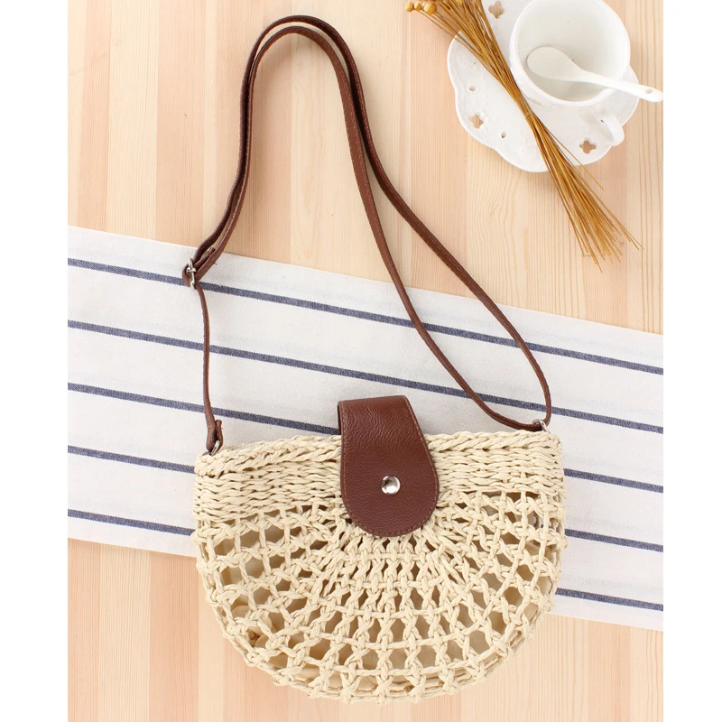 Casual Half Moon Women Straw Rattan Shoulder Bags Wicker Woven Lady Hollow Crossbody Bag Summer Beach Travel Small Handbag Purse