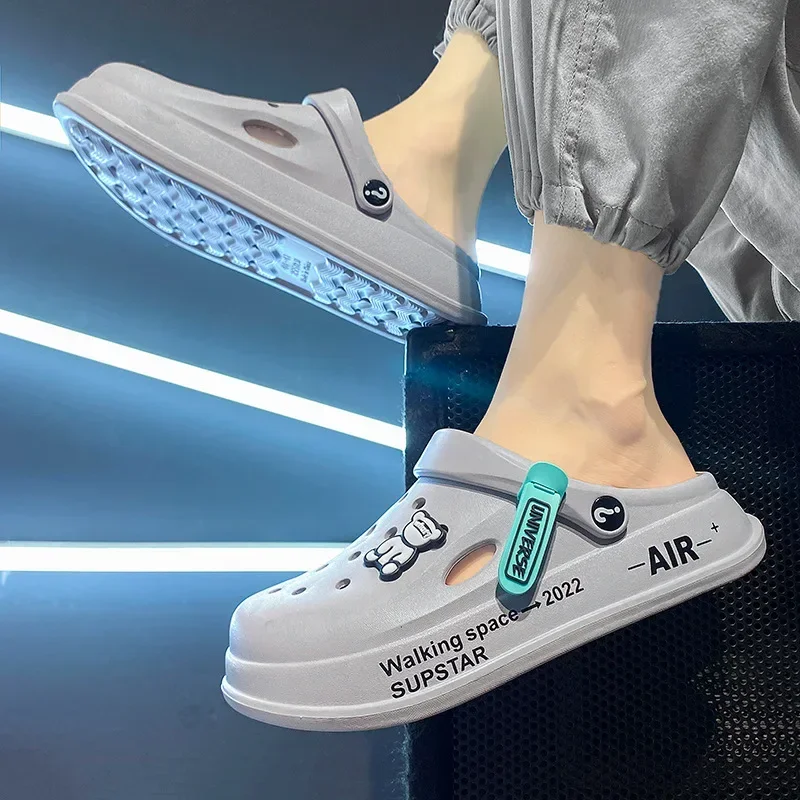 Summer Men Slippers New Light EVA Casual Men Shoes Clogs Lovers Home Garden Outdoor Male Beach Sandals Flat Slippers Flip Flops
