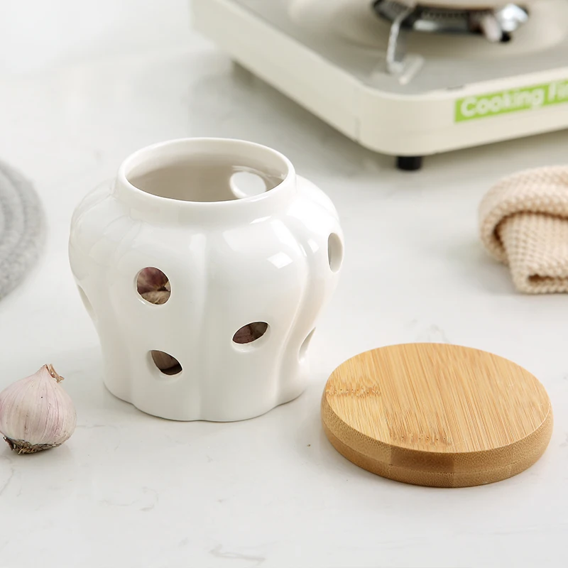 Ceramic Storage Jar Modern Hollow Storage Jar Ventilated Ceramic Storage Jar Kitchen Ginger Garlic Box Porcelain Containers Kitchen Utensils