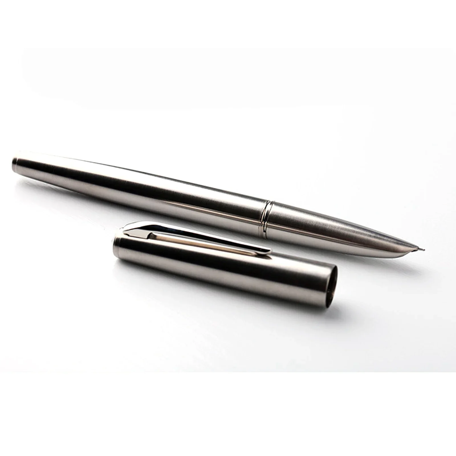 MOONMAN Ti200 Titanium Alloy Fountain Pen F 14K Gold 0.5mm nib with Converter Office Business Smooth Writing Ink Pen gift pens 3