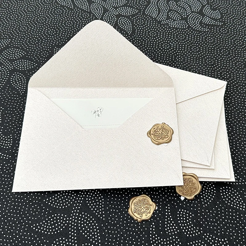 

30pcs/lot White Texture Pattern Envelope 17.5x12.5cm 250g High-grade Retro for Invitations Postcards Wedding Business Letters